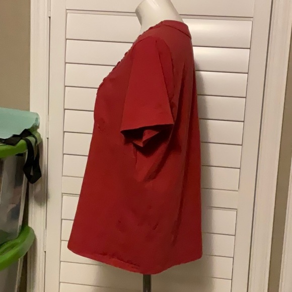 Classic Elements Red Embellished Boxy Blouse - Picture 5 of 9